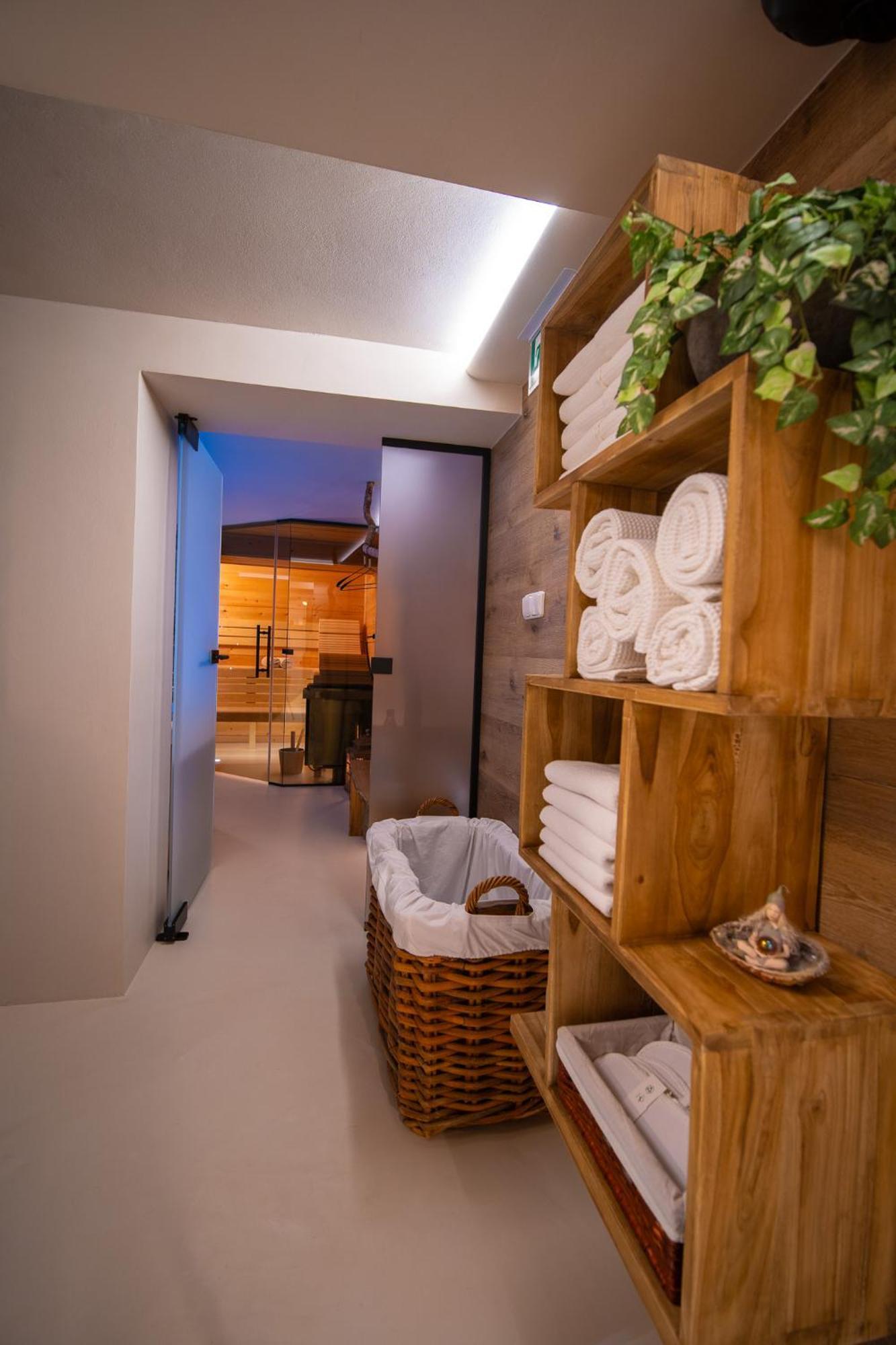 Apartmany & Wellness Revenite Jesenik Exterior photo
